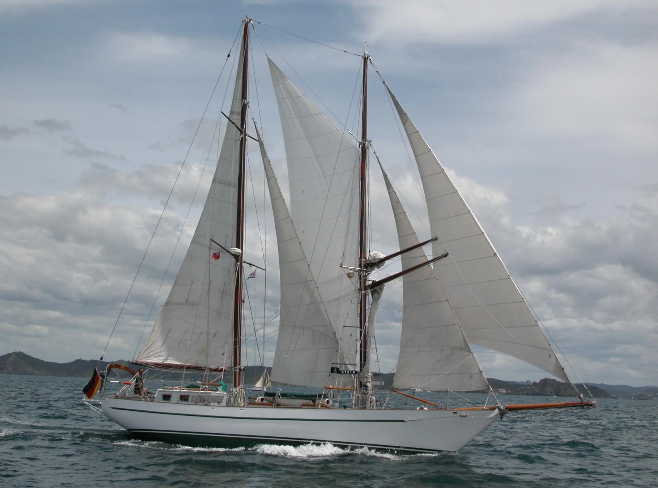 1990 Schooner Staysail